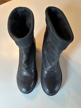 P. Monjo Black Olivia Boot